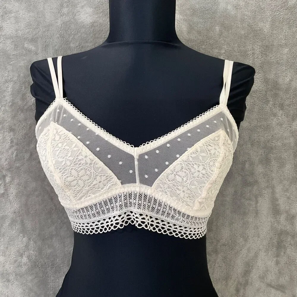 Victoria's Secret White Lace Swiss Dot Mesh Bralette Bra sz M No Wire No Padding